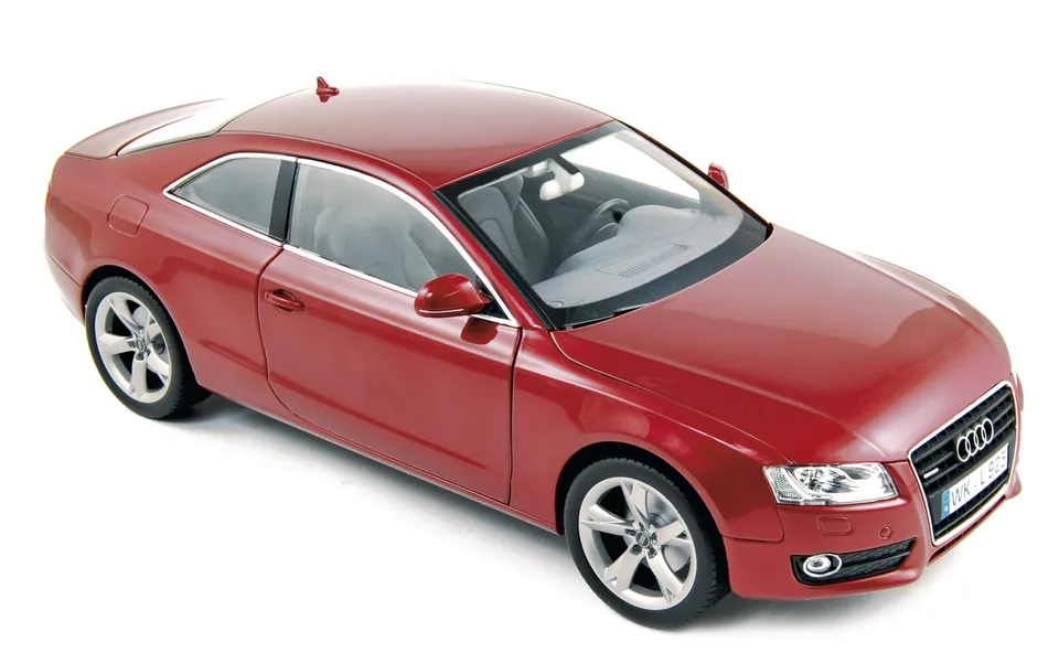 norev-audi-a5-coup-2007-grana-rouge-1-18-modellino-auto-da-collezione image 1