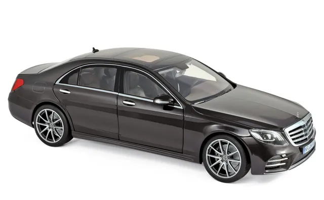 norev-mercedes-benz-classe-s-amg-line-2018-modellino-auto-1-18-nero-rubino-metal image 1