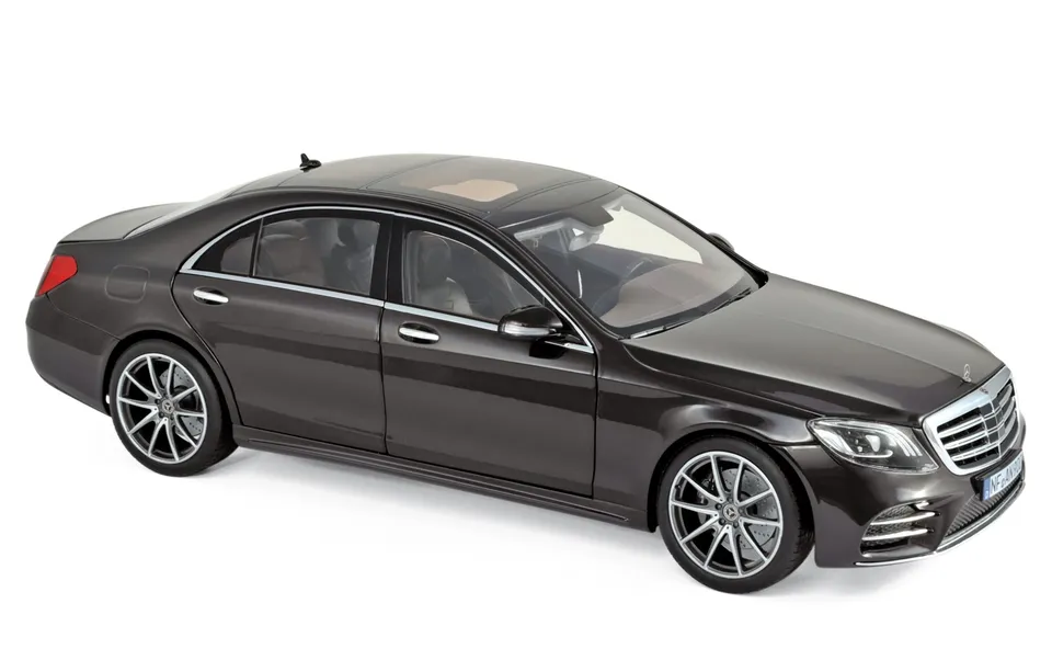 norev-mercedes-benz-classe-s-amg-line-2018-modellino-auto-1-18-nero-rubino-metal image 1