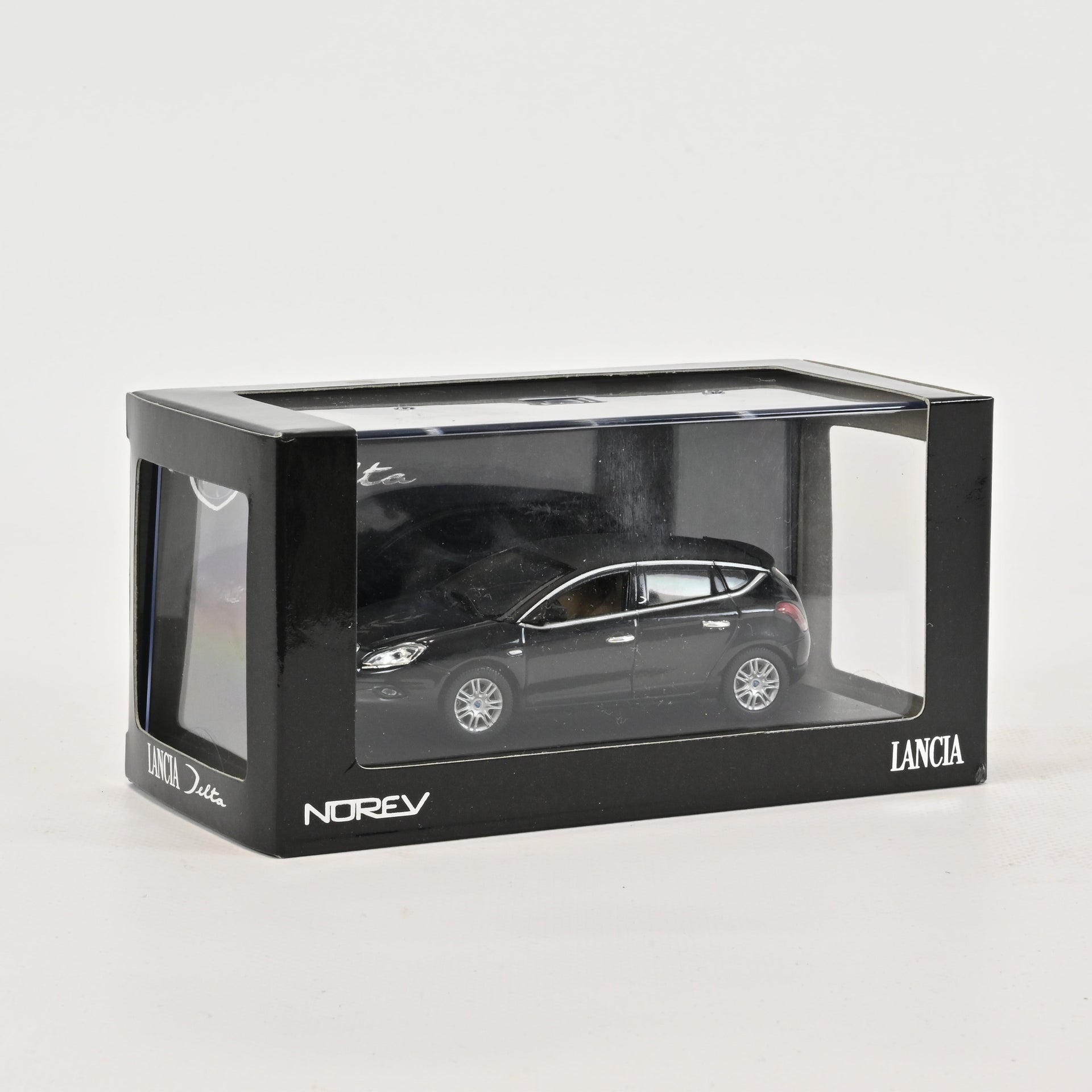 norev-lancia-delta-2008-black-modellino-auto-1-43 image 1