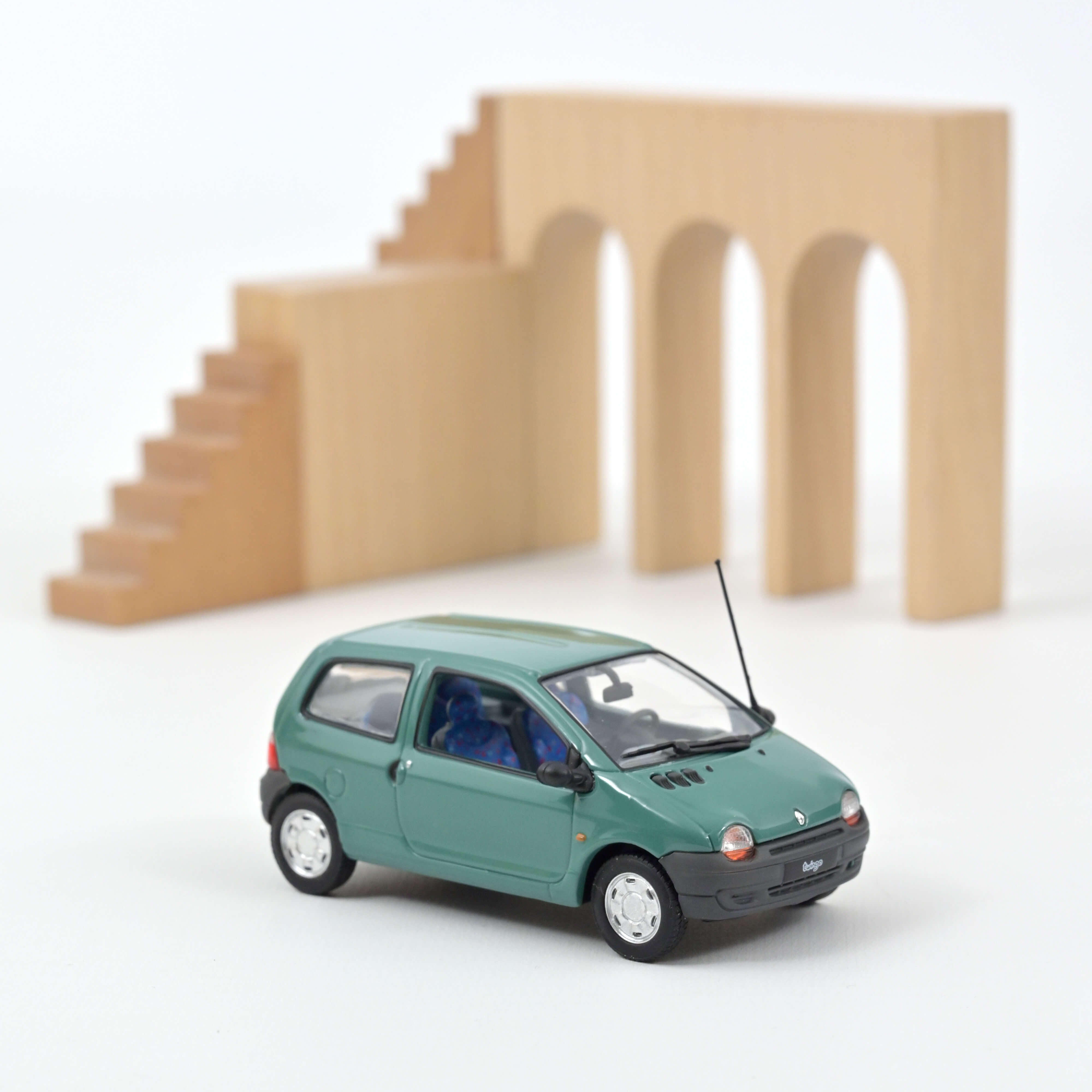 norev-renault-twingo-1993-vert-coriandre-1-43-modellino-youngtimer image 1