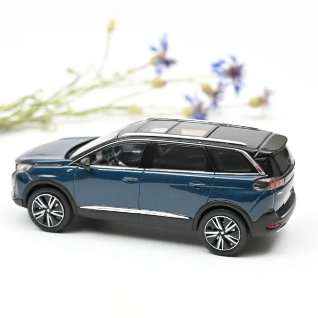norev-peugeot-5008-gt-2020-1-43-blu-celebes-modellino-die-cast image 1