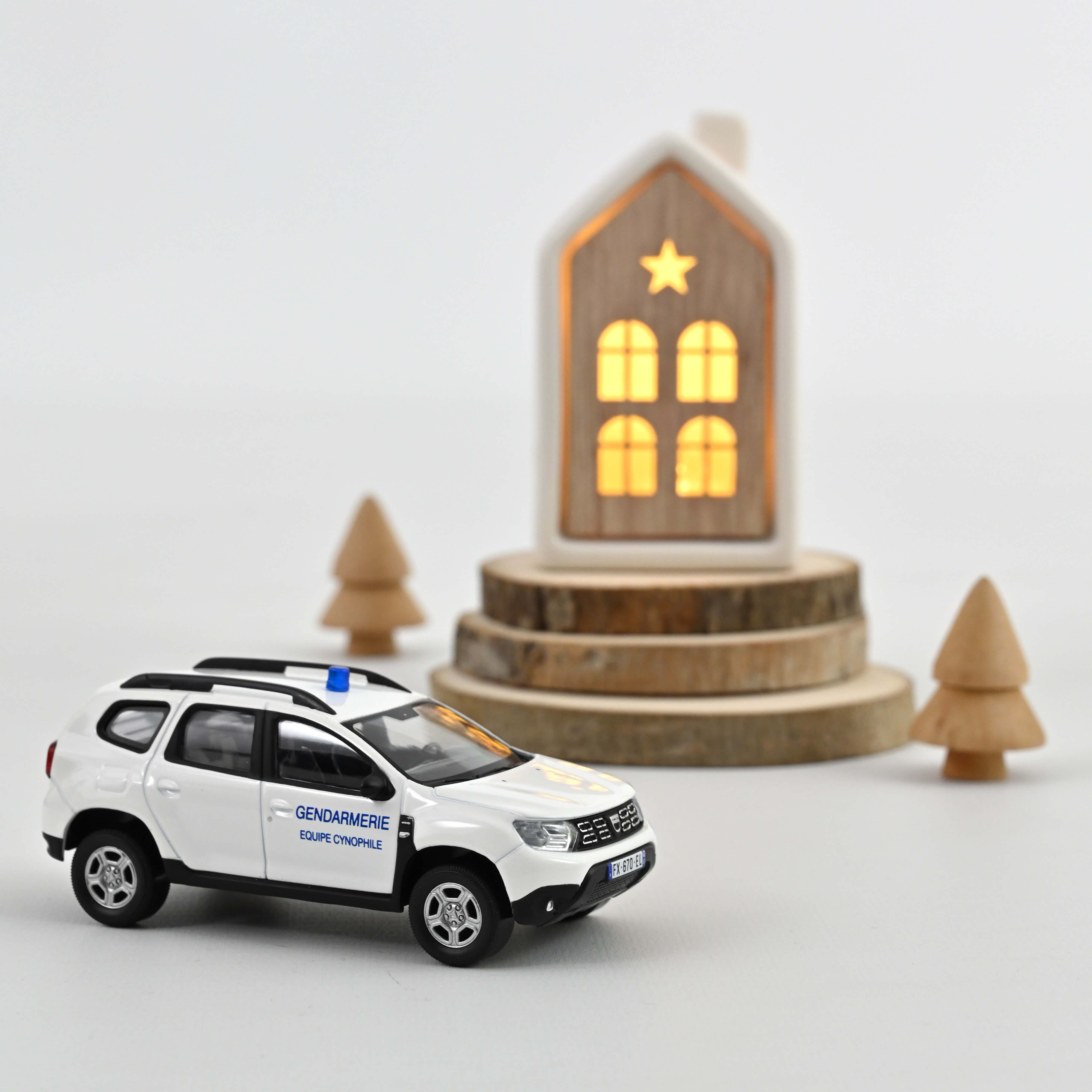 norev-dacia-duster-2020-gendarmerie-equipe-cynophile-1-43-modellino-auto image 1