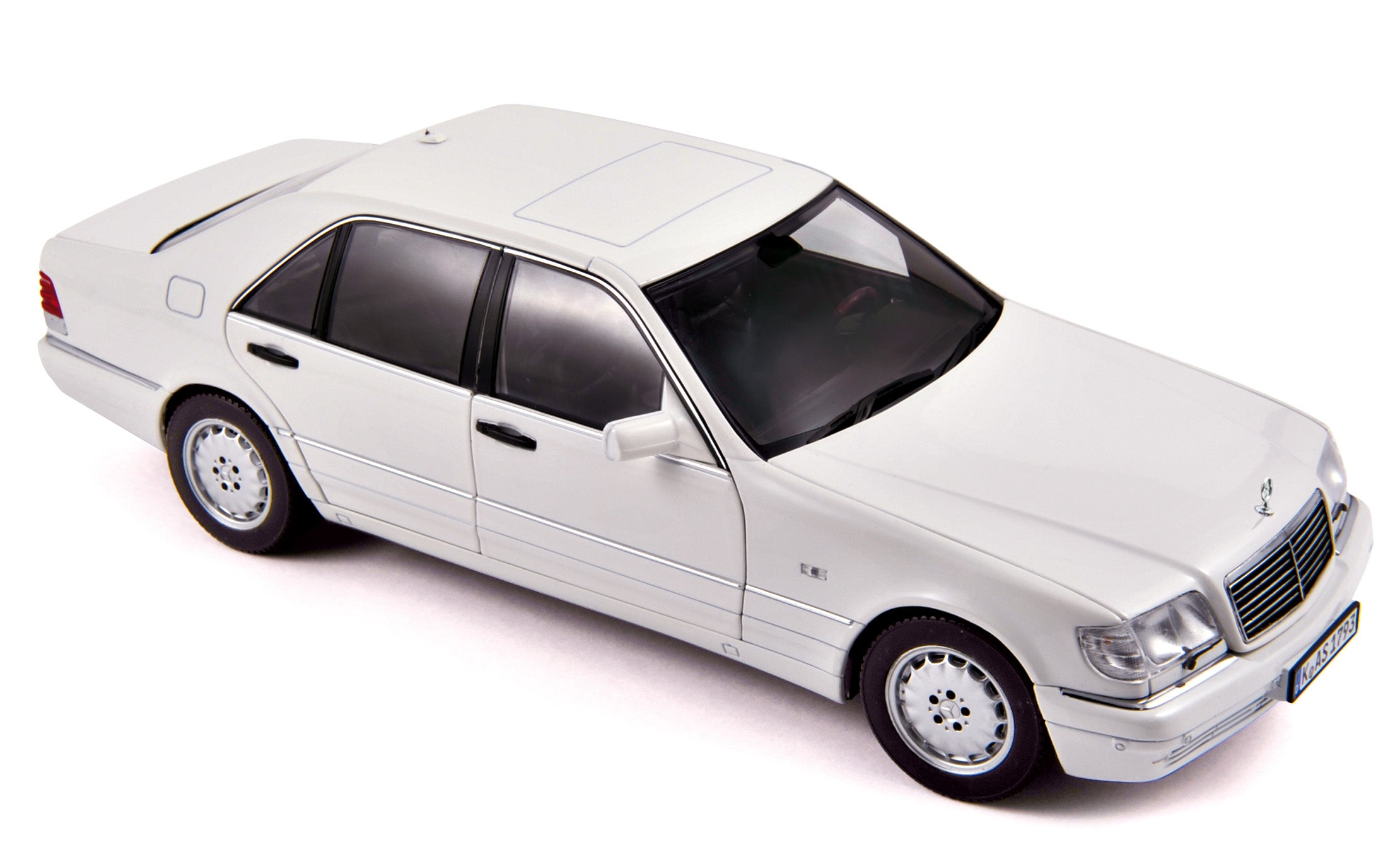 norev-mercedes-benz-s600-1997-modellino-auto-1-18-bianco image 1