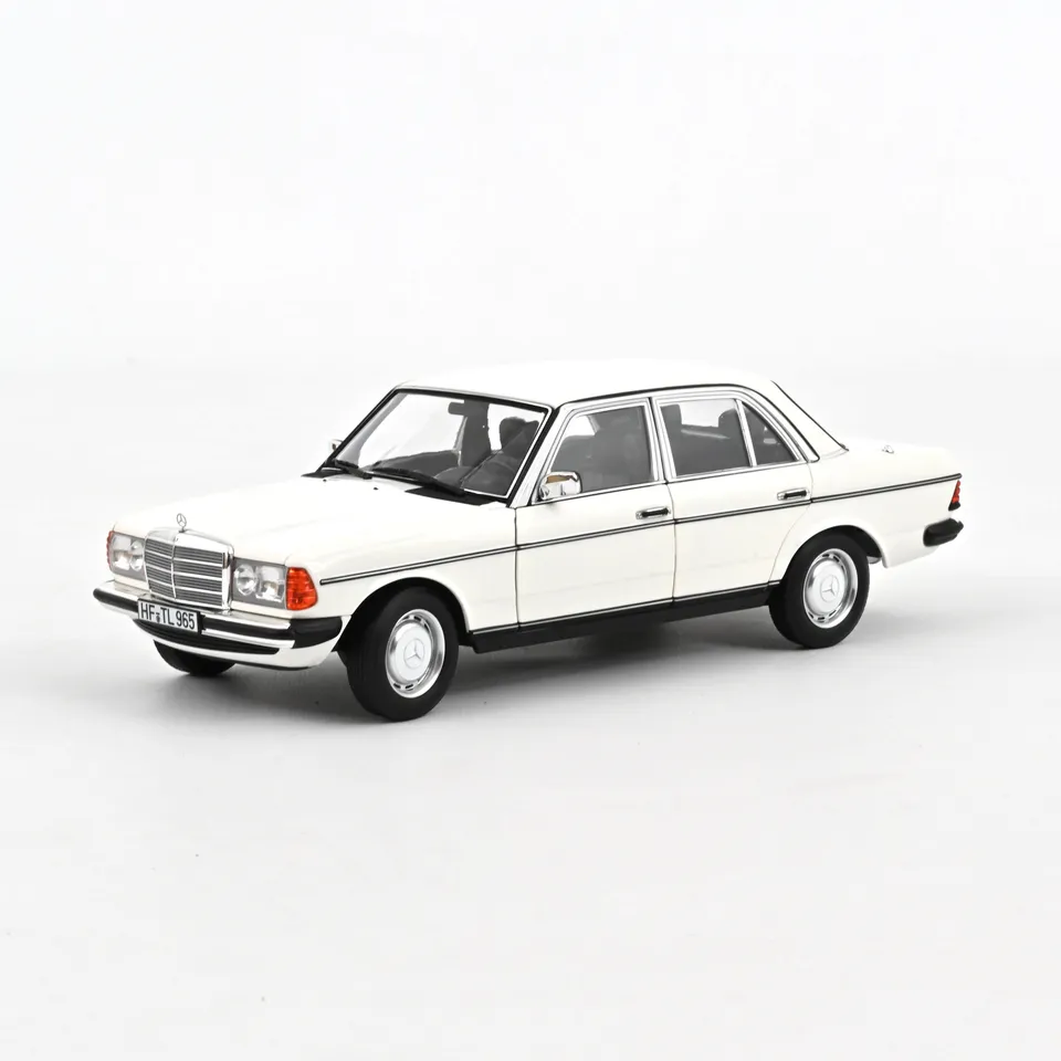 norev-mercedes-benz-200-1982-modellino-auto-1-18-bianco-youngtimer image 1