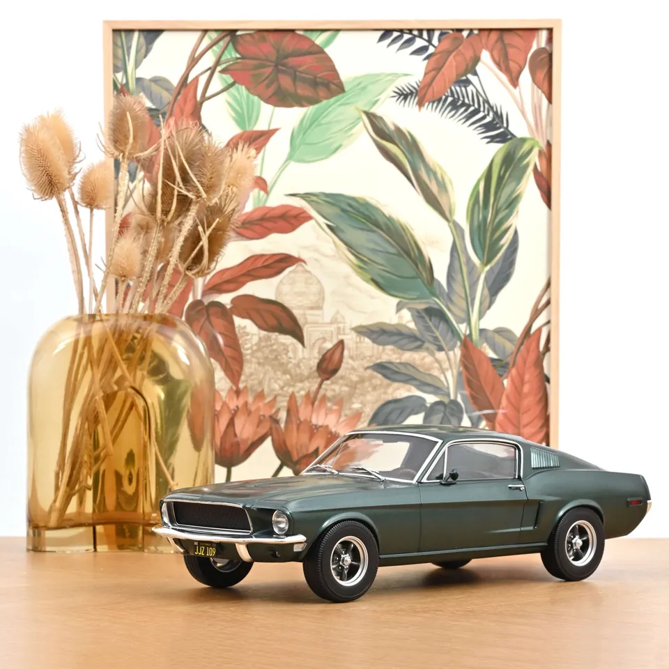 norev-ford-mustang-fastback-1968-satin-green-metallic-1-12-modellino image 1