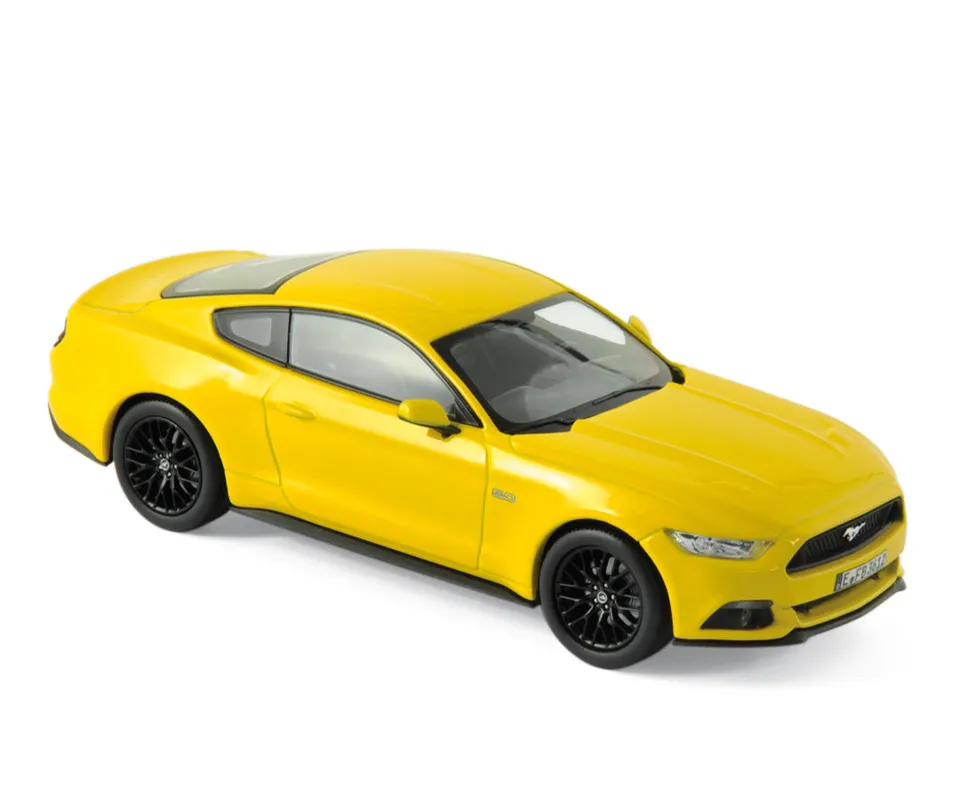 norev-ford-mustang-fastback-2015-gialla-modellino-auto-1-43 image 1