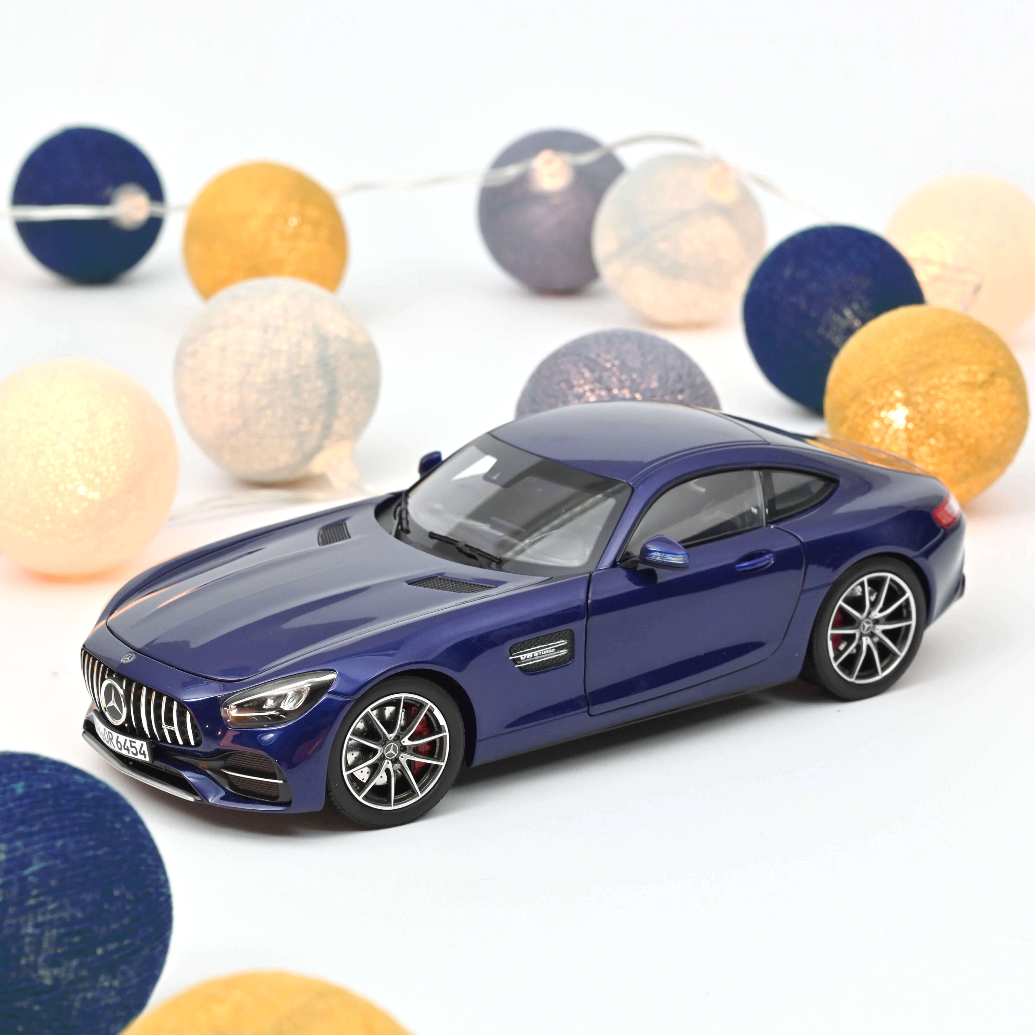 norev-mercedes-amg-gt-s-2019-1-18-modellino-auto-blu-metallizzato image 1