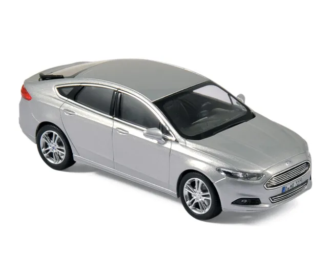 norev-ford-mondeo-2014-grigio-chiaro-metallizzato-modellino-auto-1-43 image 1