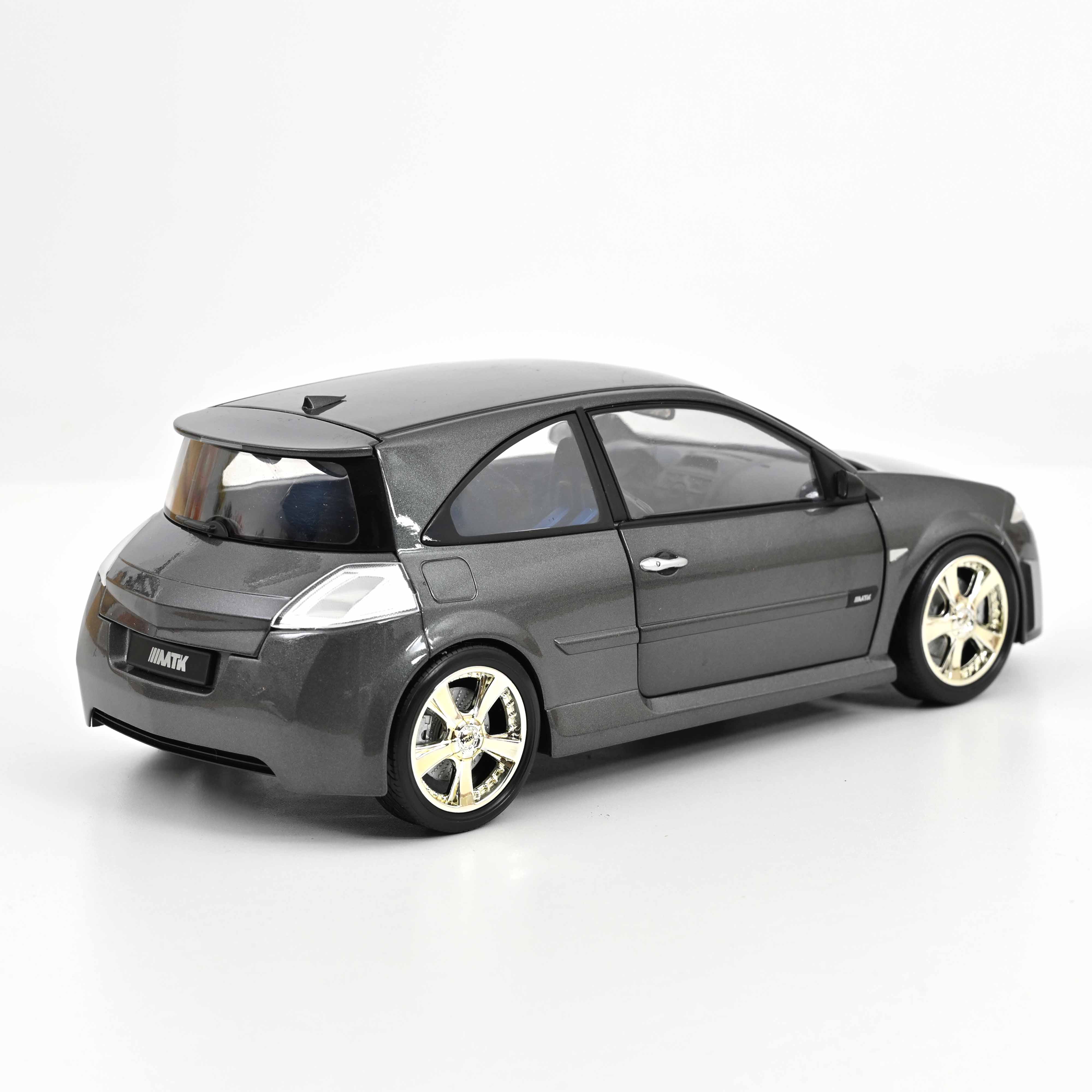 norev-renault-m-gane-mtk-2004-modellino-auto-1-18-grigio-hologramme image 5
