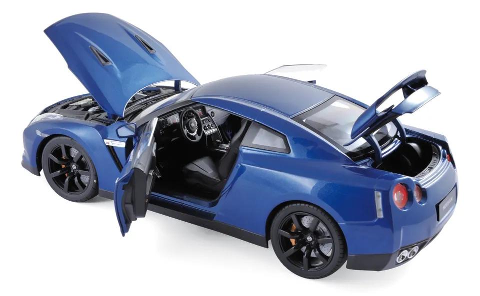 norev-nissan-gt-r-r35-2008-modellino-auto-1-18-blu-2 image 1