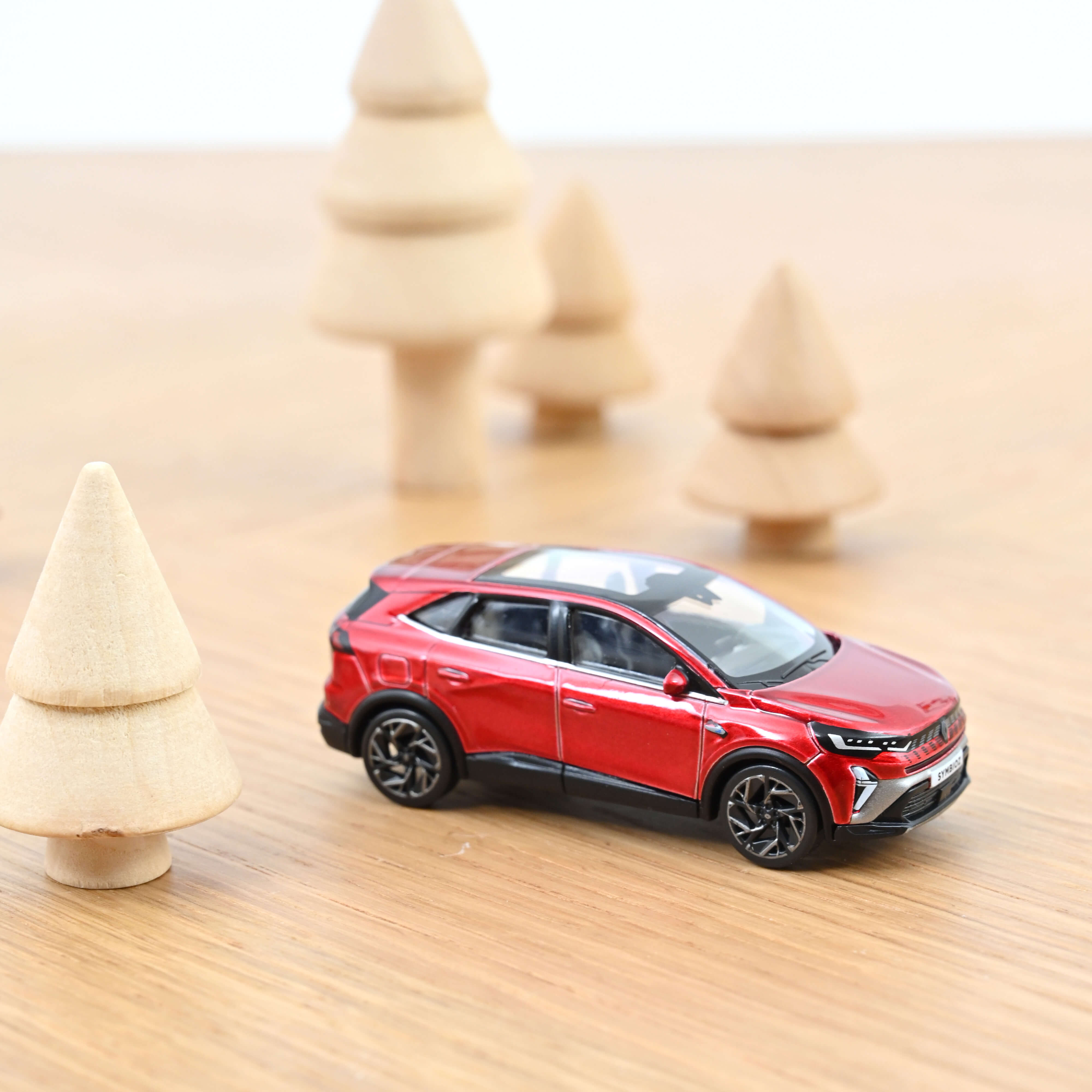 norev-renault-symbioz-esprit-alpine-2024-rouge-flamme-modellino-auto-1-64 image 1