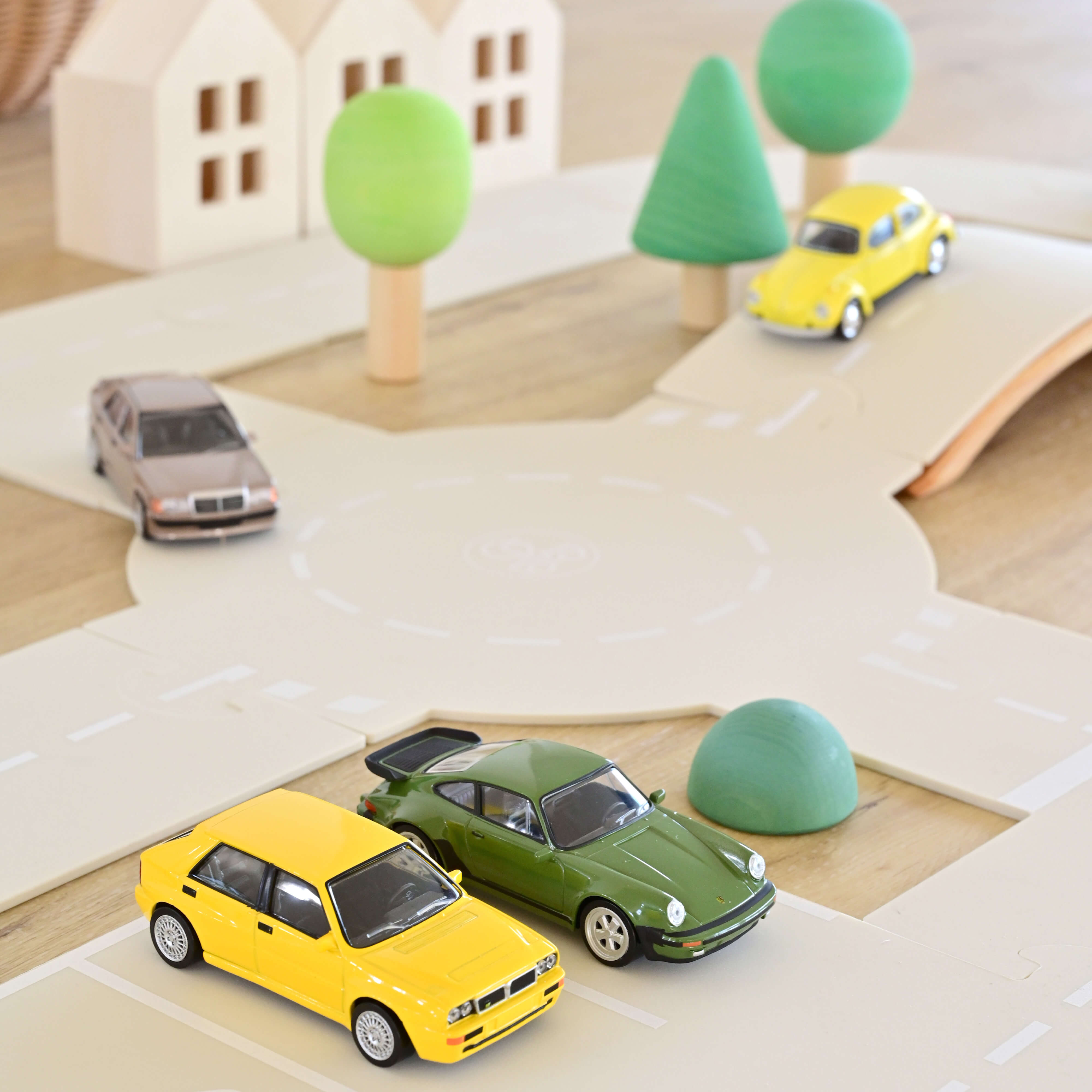norev-circuit-de-ville-pista-citt-in-silicone-vw-coccinelle-1303-1-43 image 3