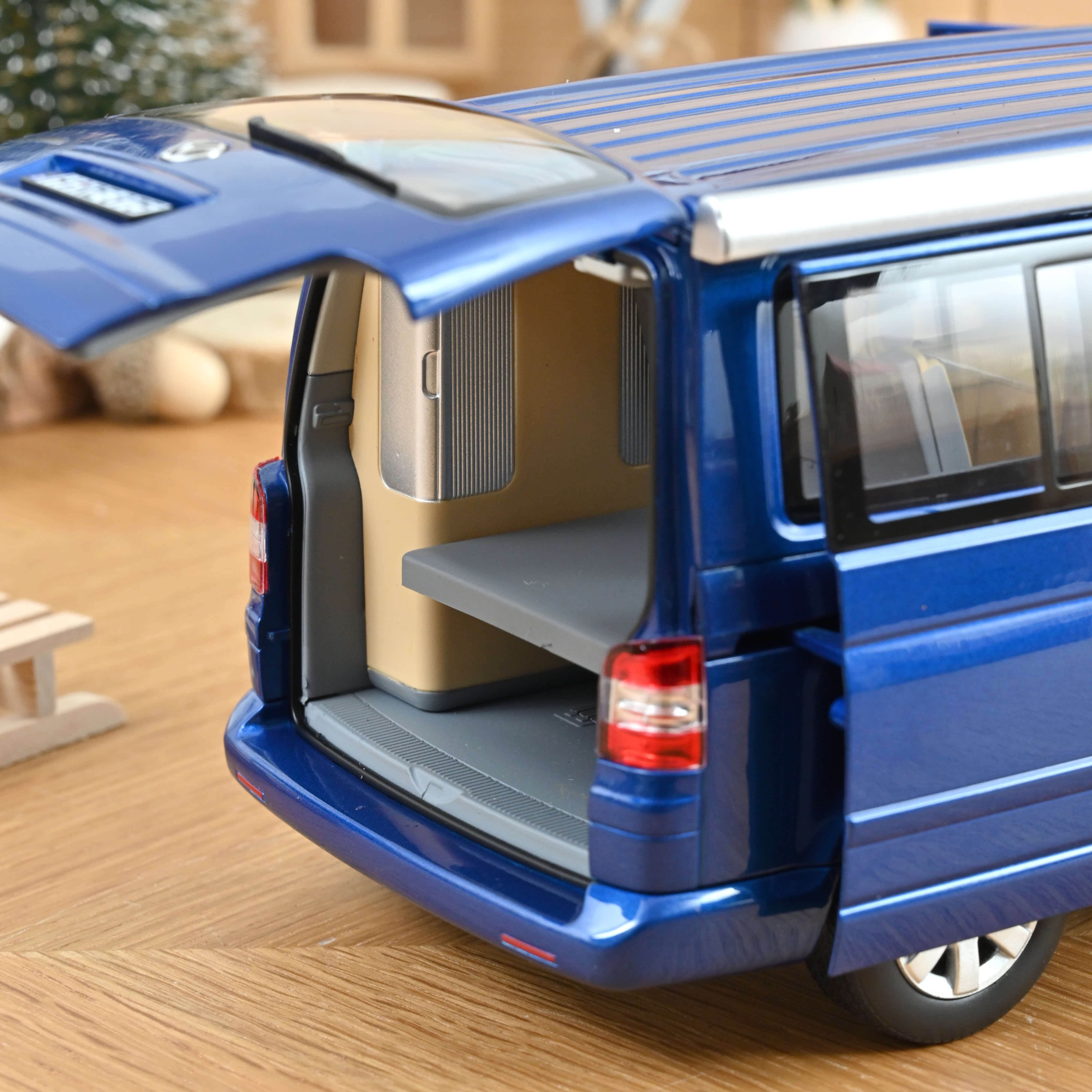 norev-vw-california-2003-modellino-auto-1-18-blu-ravenna-metallizzato image 5