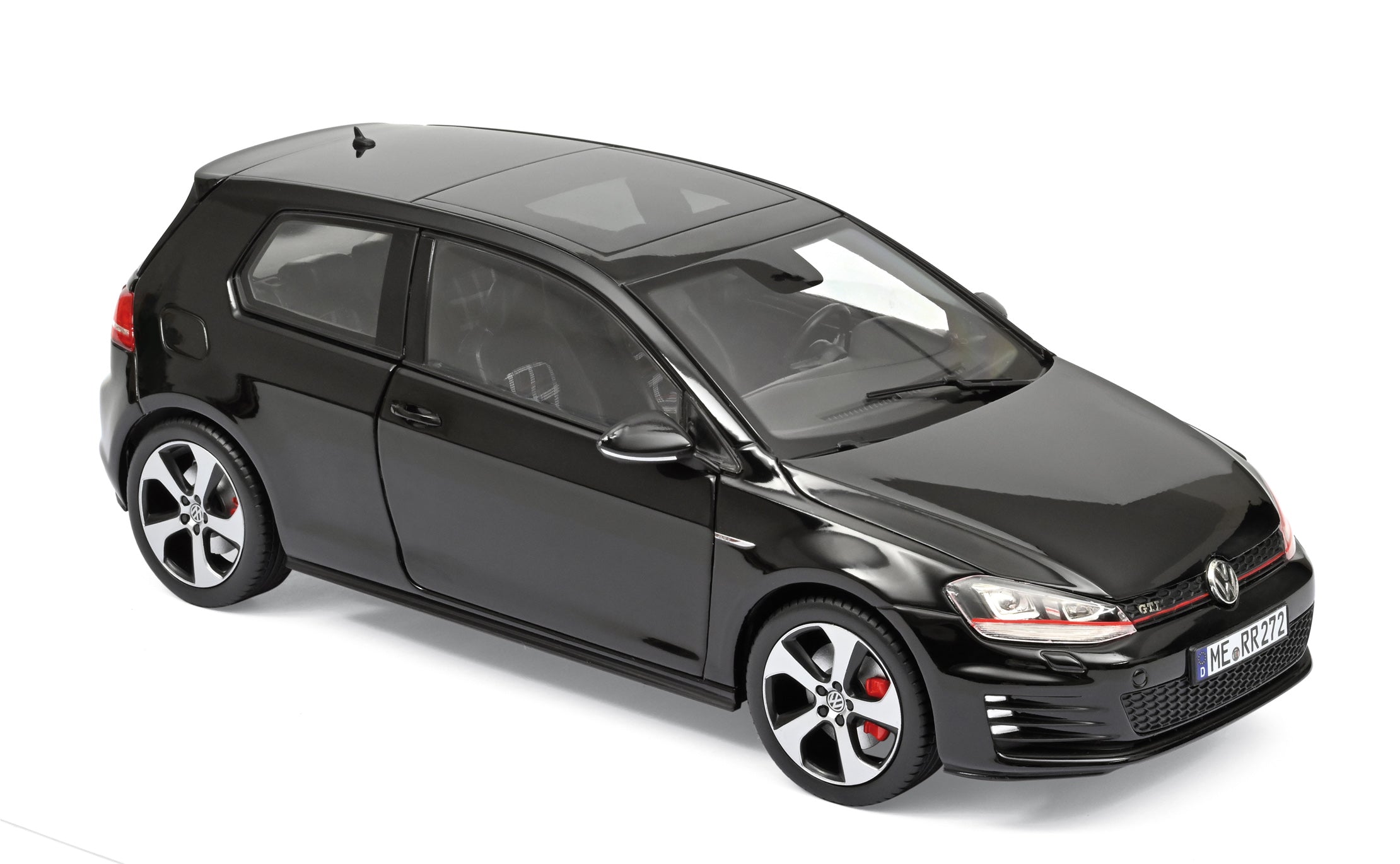 norev-vw-golf-gti-2013-modellino-auto-1-18-nero image 1